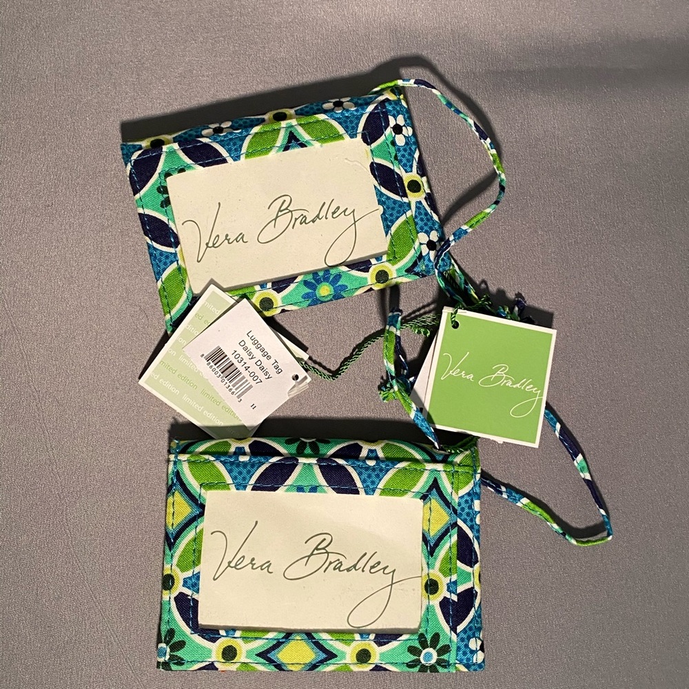 NWT Vera Bradley Luggage Tags, Daisy Daisy Pattern